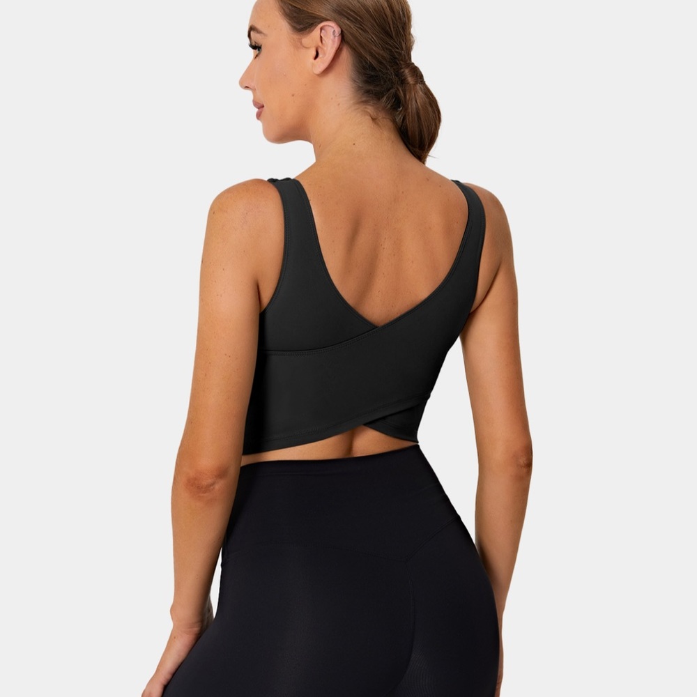 NWT Cropped Tank with crossover back